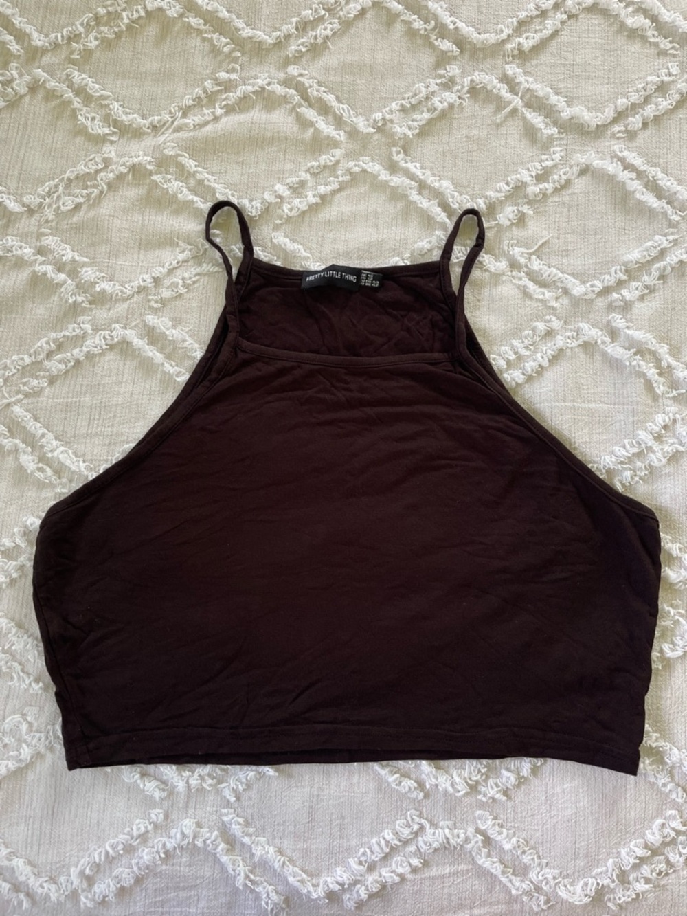 PrettyLittleThing Cropped Tank Top